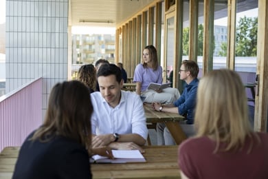 Afbeelding Maak vooroordelen over fusies en overnames in de zorg productief