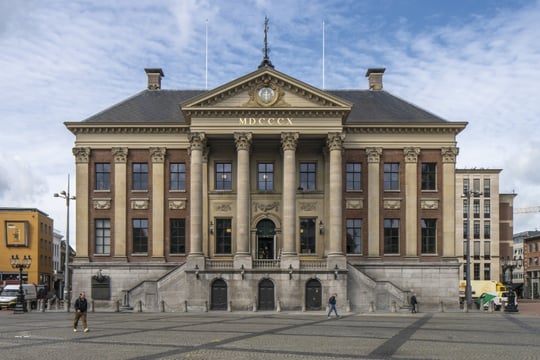 Groningen heeft duurzaam stadhuis in monumentaal gebouw