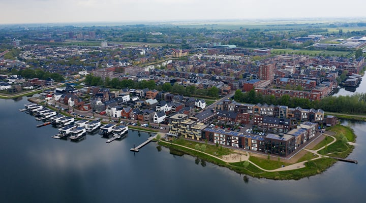 Herontwikkeling stationsgebied Woerden zorgt voor levendige entree van de stad